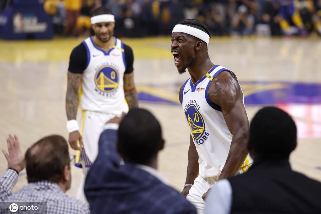 勇士灰熊半场:巴特勒开启季后赛模式 库里高效15+7